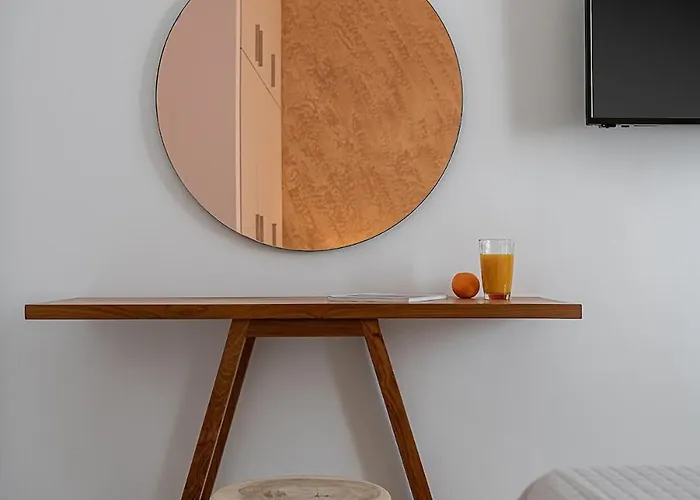 Amelia Luxury Living Mantaka