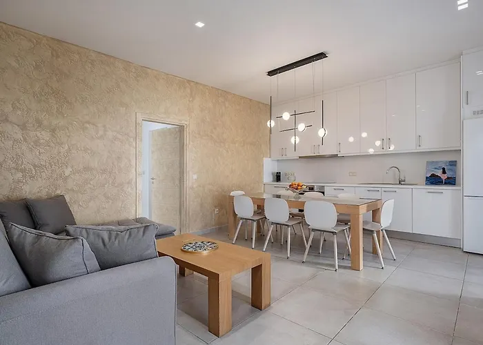 Amelia Luxury Living Mantaka 아파트