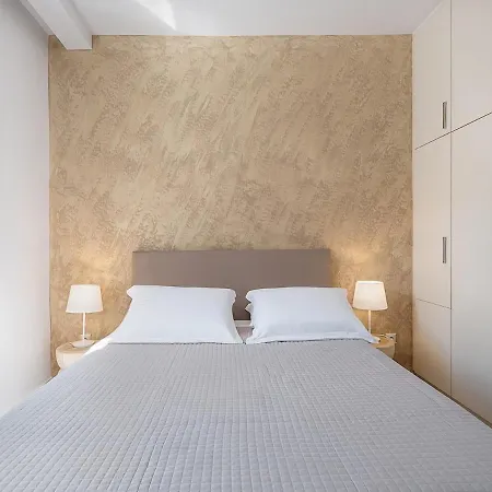 Amelia Luxury Living Mantaka